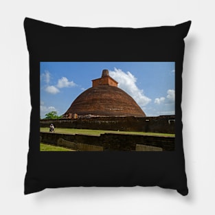 Jetavana Dagoba, Anuradhapura. Pillow