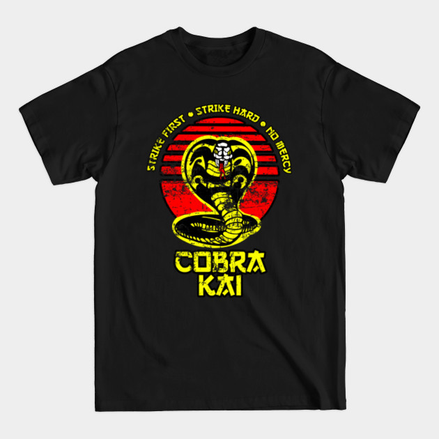 Discover Cobra Kai 80's - Cobra Kia - T-Shirt