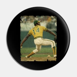 Vida Blue, former ace of the A's and Giants in the'70s Pin