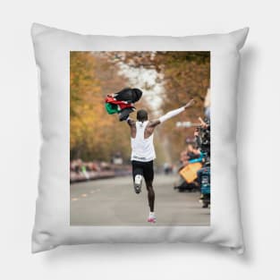 Eliud Kipchoge 2 Pillow