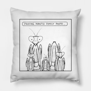 Praying Mantis family photo Pillow