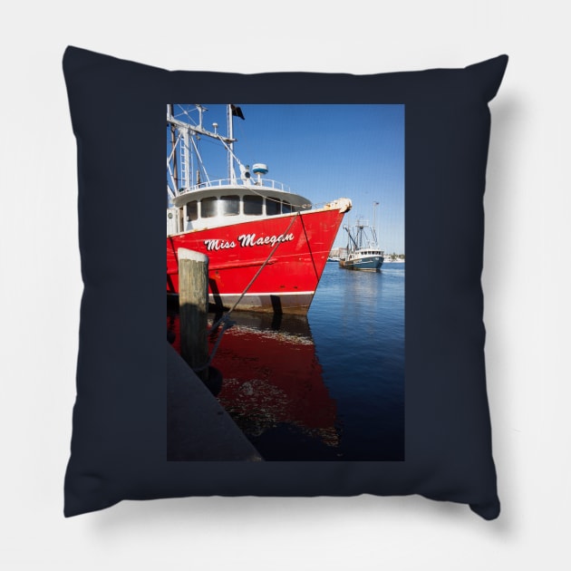 Red boat Pillow by sma1050