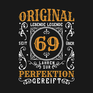 69th birthday vintage quote T-Shirt