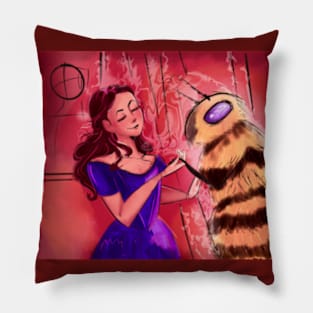 Dancing Bee(In Color) Pillow