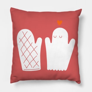 Oven Mitt & Ghost Pillow