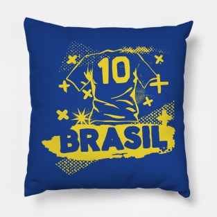 Vintage Brazil Football // Retro Grunge Brasil Soccer Pillow