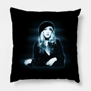 Stevie Nicks Forever Pay Tribute to the Queen of Rock with a Classic Music-Inspired Tee Pillow