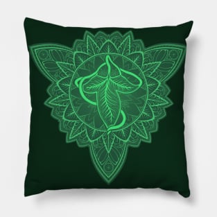 Leaves of Lorien Pillow