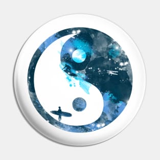 yin yang surfers Pin