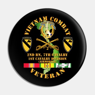 Vietnam Combat Cavalry Veteran w 2nd Bn 7th Cav DUI - 1st Cav Div Pin