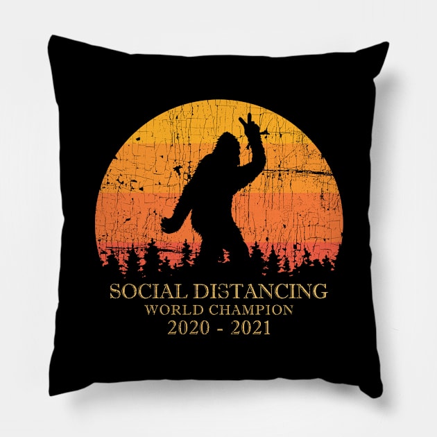 Social Distancing World Champion 2020 - 2021 🥇 ✅ Pillow by Sachpica