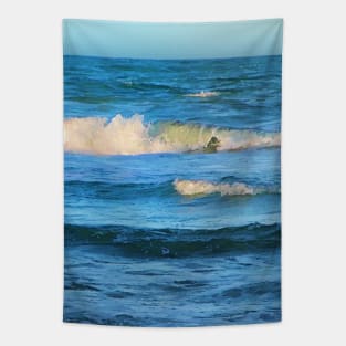 Summer ocean waves Tapestry