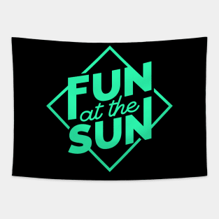 Classic old school Fun at the sun retro design Tapestry