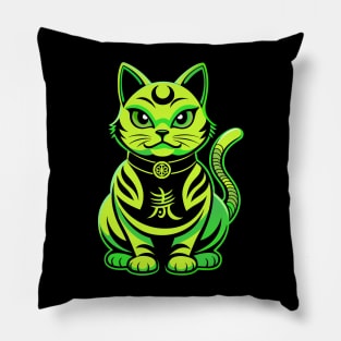 Vibrant green japanese maneki neko cat Pillow