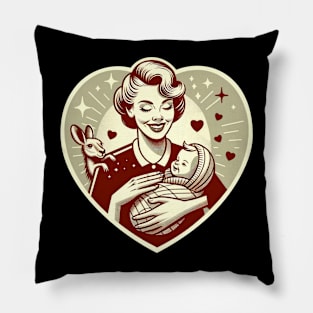 Vintage Motherhood Love Heart Symbol of Maternal Affection Pillow