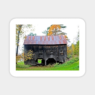 The Old Barn - Vermont Magnet