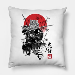 Moritiger Roarsumoto Pillow