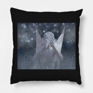 Beware the Weeping Angel - Dr. Who Pillow