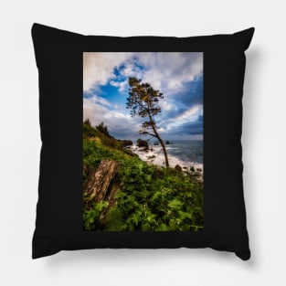 Lonely Tree Pillow