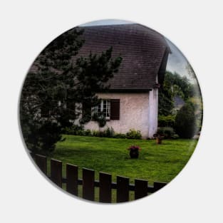 The Cottage Pin