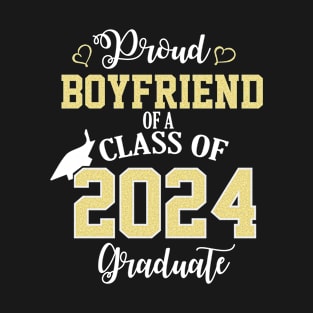 proud boyfriend of a class of 2024 graduate T-Shirt