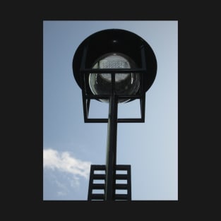 MacKintosh Lampost Outside Glasgow School Of Art T-Shirt