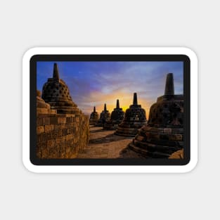 Borobudur Sunrise. Magnet