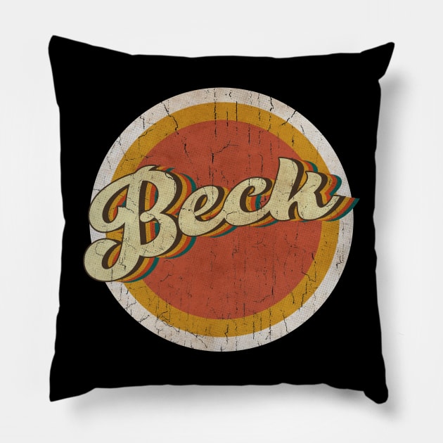 circle vintage Beck Pillow by KewanAlasStore