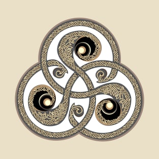 Beautiful ancient triskelion T-Shirt