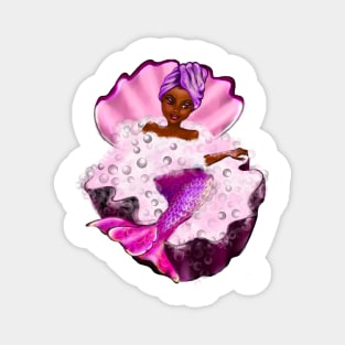 Mermaid spa day in Oyster clam shell 4 - Black anime mermaid in bubble bath. Pretty black girl with Afro hair, green eyes, Cherry pink lips and dark brown skin. Hair love ! Magnet