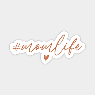 Mom Life Heart Minimalistic Magnet