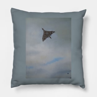 The Last Vulcan Bomber - flying at Farnborough Centenary Air Show Pillow