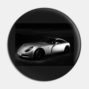 TVR Black and White, Yorkshire Pin