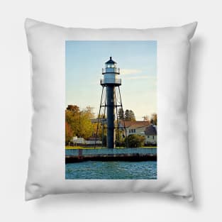 Duluth Harbor South Breakwater Inner Lighthouse Pillow