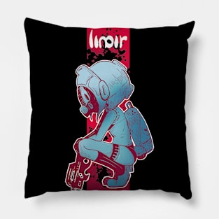 war woman Pillow