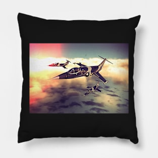 3 Starfighters flying over the ocean - retro Pillow