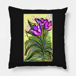 VIBRANT TULIPS Pillow