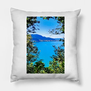 Overview Of Lake Iseo Pillow