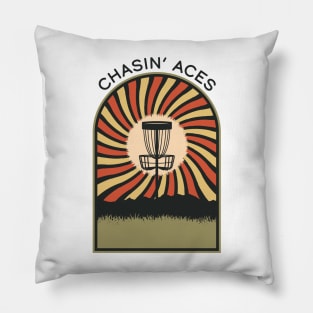 Chasin' Aces | Disc Golf Vintage Retro Arch Mountains Pillow