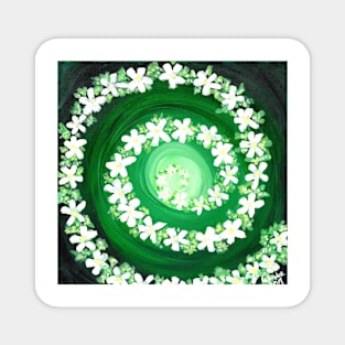 Green Daisy Spiral Magnet