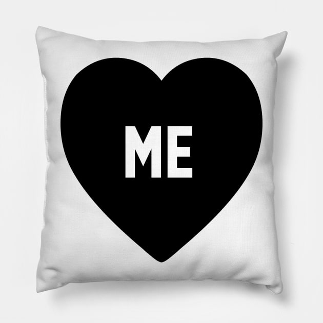 Me ♥ Pillow by paulinaganucheau