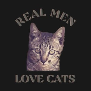 Real men love cats T-Shirt