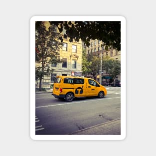 Manhattan Street Yellow Cab NYC Magnet