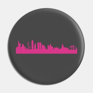 Frankfurt skyline pink Pin