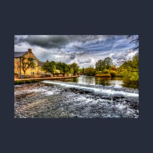 Bakewell, River Wye, Peak District, England T-Shirt