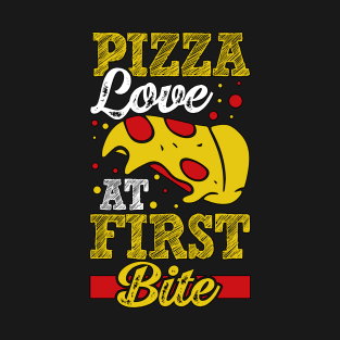 Pizza love at first bite T-Shirt