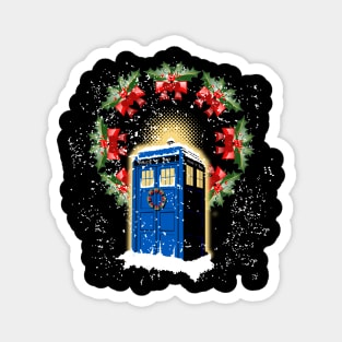 A WARM AND CONFORTABLE TARDIS I N THE SNOWSTORM Magnet