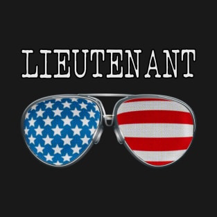 USA PILOT GLASSES LIEUTENANT T-Shirt