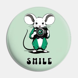 Smile Pin