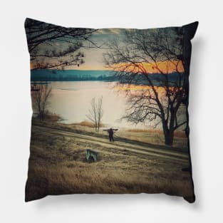 wanderer on the road Pillow